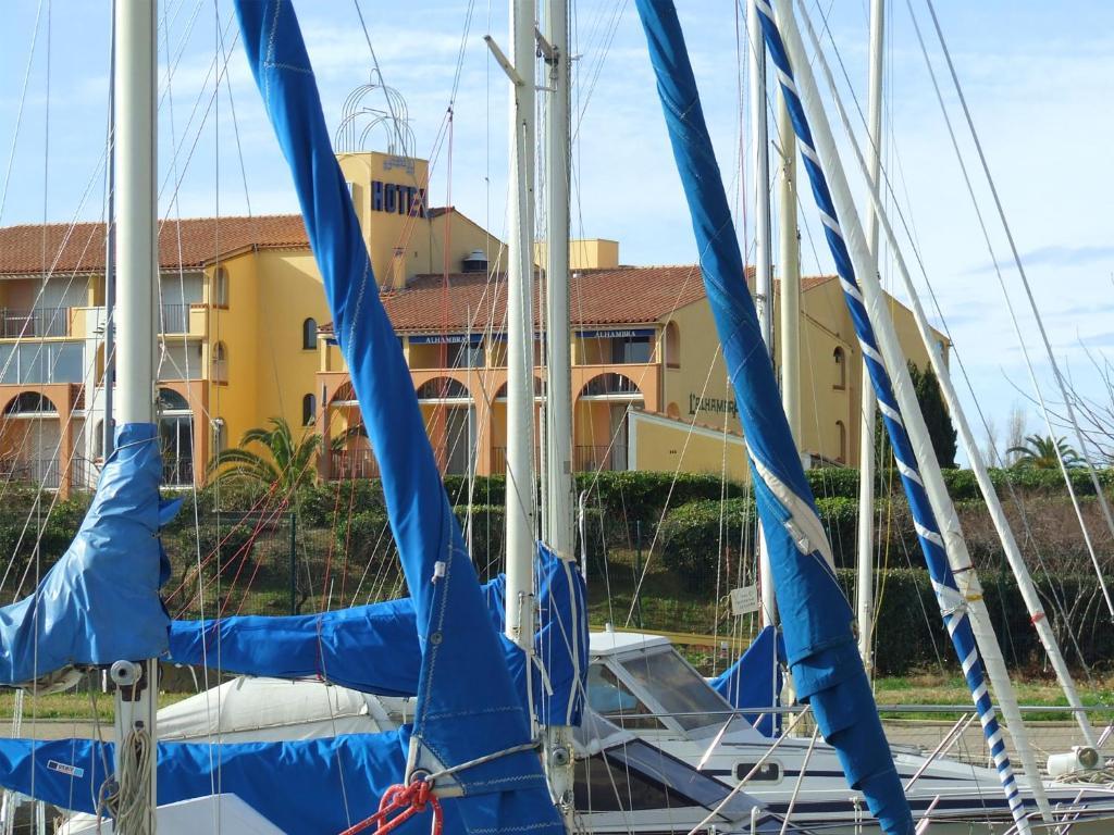 Hotel Alhambra Agde Exterior photo